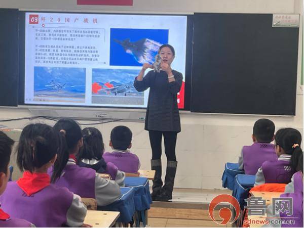麻将胡了模拟器-【全环境立德树人】胶州市开展航模知识培训暨手工制作体验活动